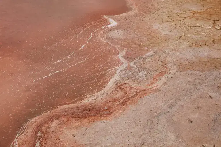 Erosion and weathering shaping the surface, a key in understanding how do sedimentary rocks form on Earth’s surface
