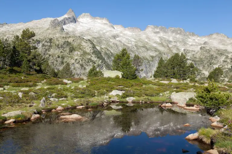 Metamorphic rocks formation in the French Pyrenees